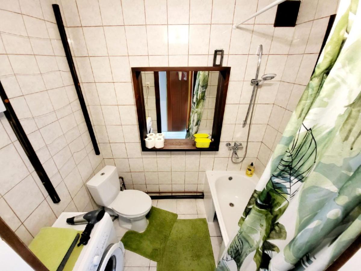 Новая Квартира Uzhhorod Ngoại thất bức ảnh