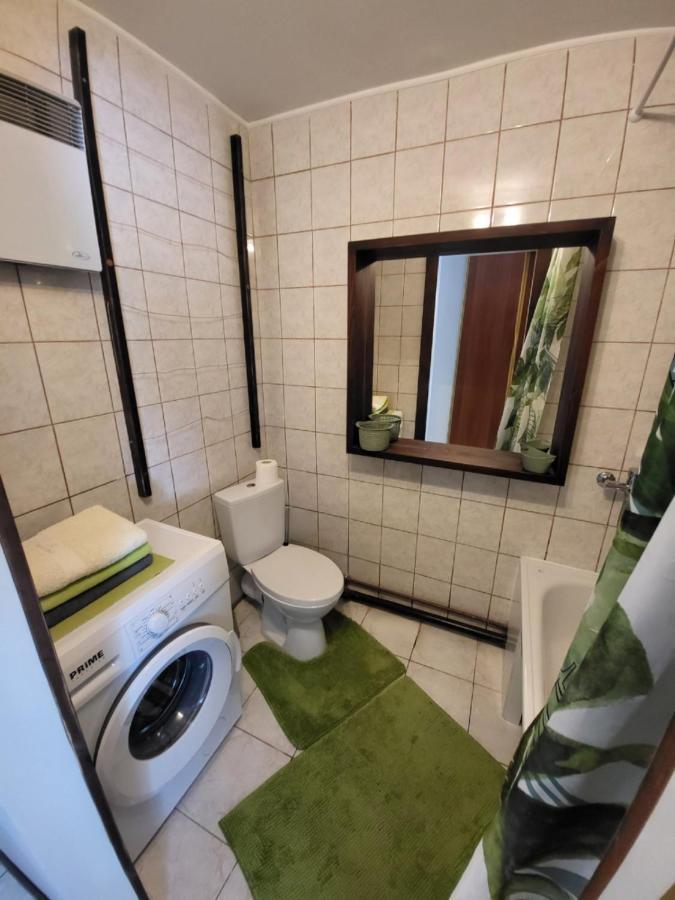 Новая Квартира Uzhhorod Ngoại thất bức ảnh